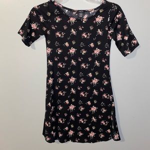 XS Rue 21 Floral Dress
